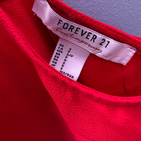 Forever 21 Dressy Red Tank with Back Bow - Picture 4 of 4